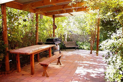 Ellstanmor Country Guesthouse - Great Ocean Road Tourism 3