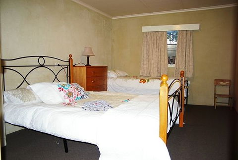 Ellstanmor Country Guesthouse - Great Ocean Road Tourism 4