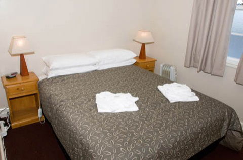 Alpine Hotel - Great Ocean Road Tourism 1