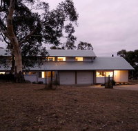 Silvertop Snowy Mountains Retreat - Great Ocean Road Tourism
