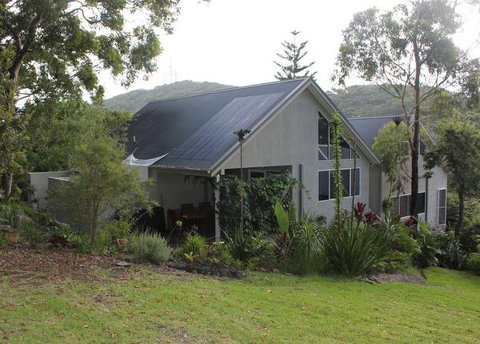 Nelson Bay Bed And Breakfast - Great Ocean Road Tourism 1
