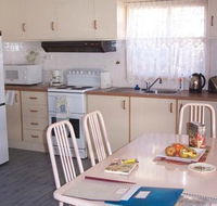 Azalea Cottage - Great Ocean Road Tourism