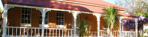 Araluen Old Courthouse Bed And Breakfast - Great Ocean Road Tourism 0