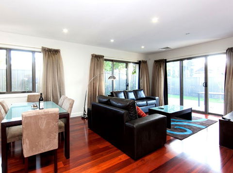 Abode Apartments Albury - Great Ocean Road Tourism 4