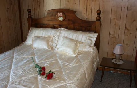 A Settlers Cottage - Great Ocean Road Tourism 4