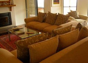 Amazing Country Escapes - Wombadah Guesthouse - Great Ocean Road Tourism 1