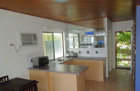 Mackay Beach Accommodation - Great Ocean Road Tourism 2