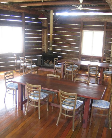 Hidden Valley Cabins - Great Ocean Road Tourism 1