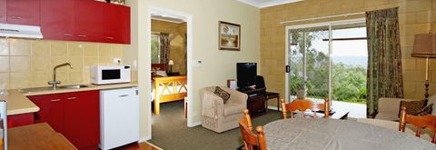 Bed And Breakfast At Wallaby Ridge - Great Ocean Road Tourism 4