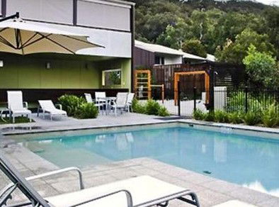 Allure Stradbroke Resort - Great Ocean Road Tourism 0