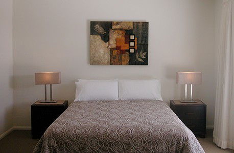 Annand Mews Serviced Apartments - Great Ocean Road Tourism 1