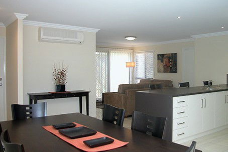 Annand Mews Serviced Apartments - Great Ocean Road Tourism 2