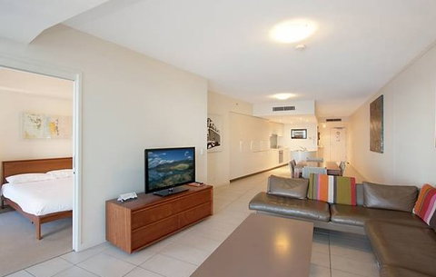 Grand Mercure Apartments Coolangatta - Great Ocean Road Tourism 0
