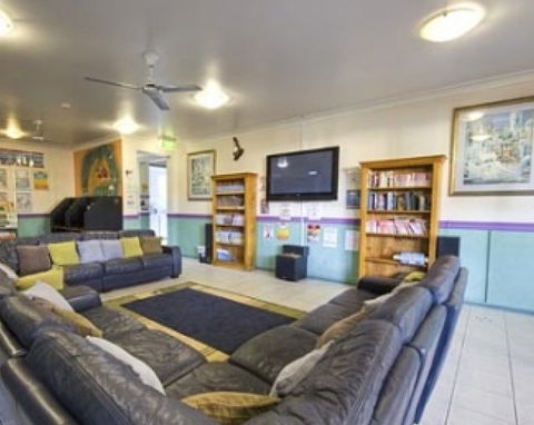 Aquarius Backpackers Gold Coast - Great Ocean Road Tourism 1