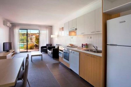 Best Western Plus Ascot Serviced Apartments - Great Ocean Road Tourism 1