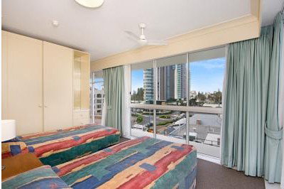 Beachcomber International Resort - Great Ocean Road Tourism 1