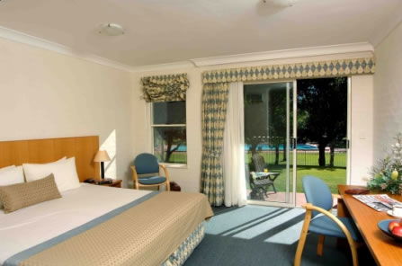 Australis Retreat At Wisemans - Great Ocean Road Tourism 5