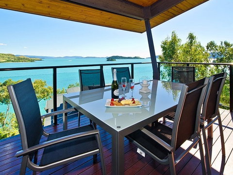 Hamilton Island 'Shorelines' Apartment - Great Ocean Road Tourism 0