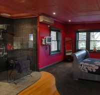 Oakdene Vineyards Guesthouse - Great Ocean Road Tourism