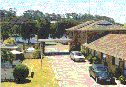 Hybiscus Lodge Motel  Holiday Apartments - Great Ocean Road Tourism
