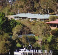 Gipsy Point Luxury Lakeside Apartments - Great Ocean Road Tourism