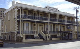 Glenelg Beach Hostel - Great Ocean Road Tourism