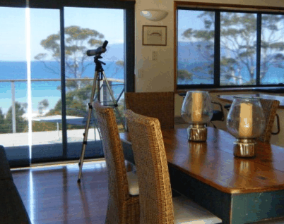 Spring Beach Holiday Villas - Great Ocean Road Tourism