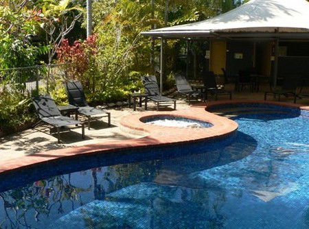 At The Mango Tree Holiday Apartments - Great Ocean Road Tourism 0