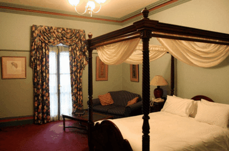 The Yarra Glen Grand Hotel - Great Ocean Road Tourism 0