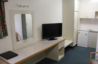 AZA Motel - Great Ocean Road Tourism 3