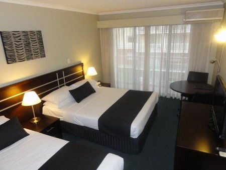 Riverside Hotel South Bank - Great Ocean Road Tourism 0