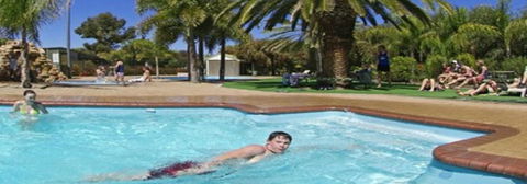 Macdonnell Range Holiday Park - Great Ocean Road Tourism 3
