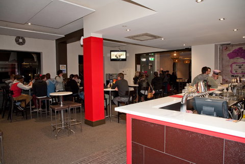 The Lake View - Great Ocean Road Tourism 1