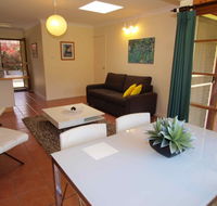 Bright Highland Valley Cottages - Great Ocean Road Tourism