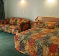 Runaway Bay Motor Inn - Great Ocean Road Tourism