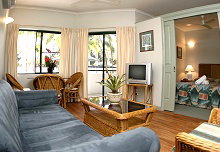 Half Moon Bay Resort - Great Ocean Road Tourism 1
