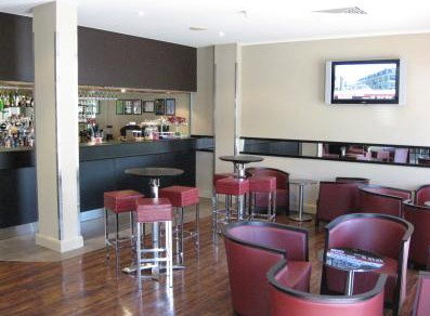 Travelodge Newcastle City - Great Ocean Road Tourism 5