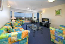 Beachside Resort (kawana Waters) - Great Ocean Road Tourism 4