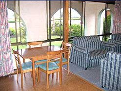 Del Costa Holiday Villas - Great Ocean Road Tourism 1