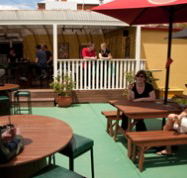 Jack Duggans Irish Pub - Great Ocean Road Tourism