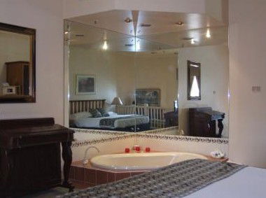 Monte Pio Motor Inn - Great Ocean Road Tourism 2