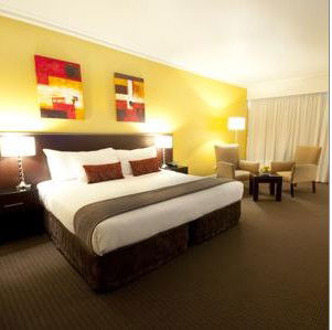 Crowne Plaza Norwest - Great Ocean Road Tourism 2