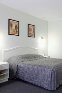 Best Western Cathedral Motor Inn - Great Ocean Road Tourism 1