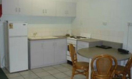 Alatai Holiday Apartments - Great Ocean Road Tourism 5