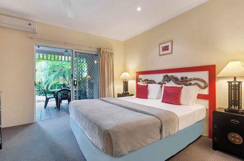 The Villas Palm Cove - Great Ocean Road Tourism 3