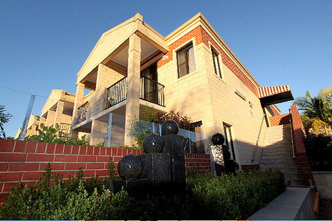 Country Comfort Inter City Perth Hotel & Apartments - Great Ocean Road Tourism 3