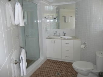 Aegean Apartments - Great Ocean Road Tourism 10