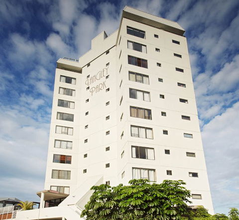 Langley Park Holiday Apartments - Great Ocean Road Tourism 0