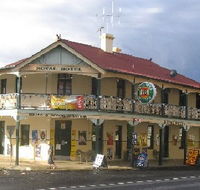 Royal Hotel Mandurama - Great Ocean Road Tourism