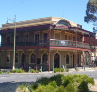 Rifle Brigade Hotel - Great Ocean Road Tourism